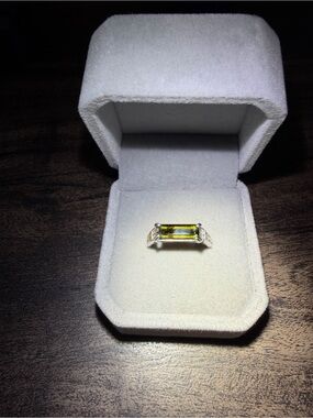 Sterling Silver High Quality Green Tourmaline Ring..